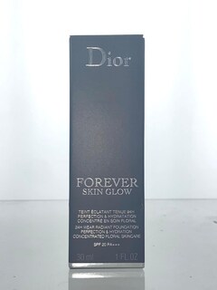 Foto 1 | Base Dior Forever Skin Glow, 24 Horas De Uso, 4 W, Cálida Y Luminosa - Venta Internacional.