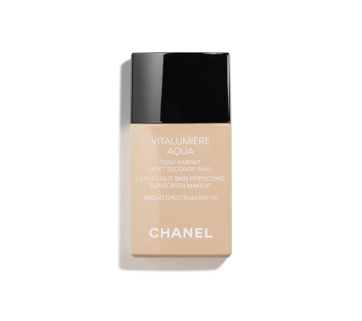 Maquillaje Chanel Vitalumiere Aqua Ultra Light Skin #22 30ml - Venta Internacional.