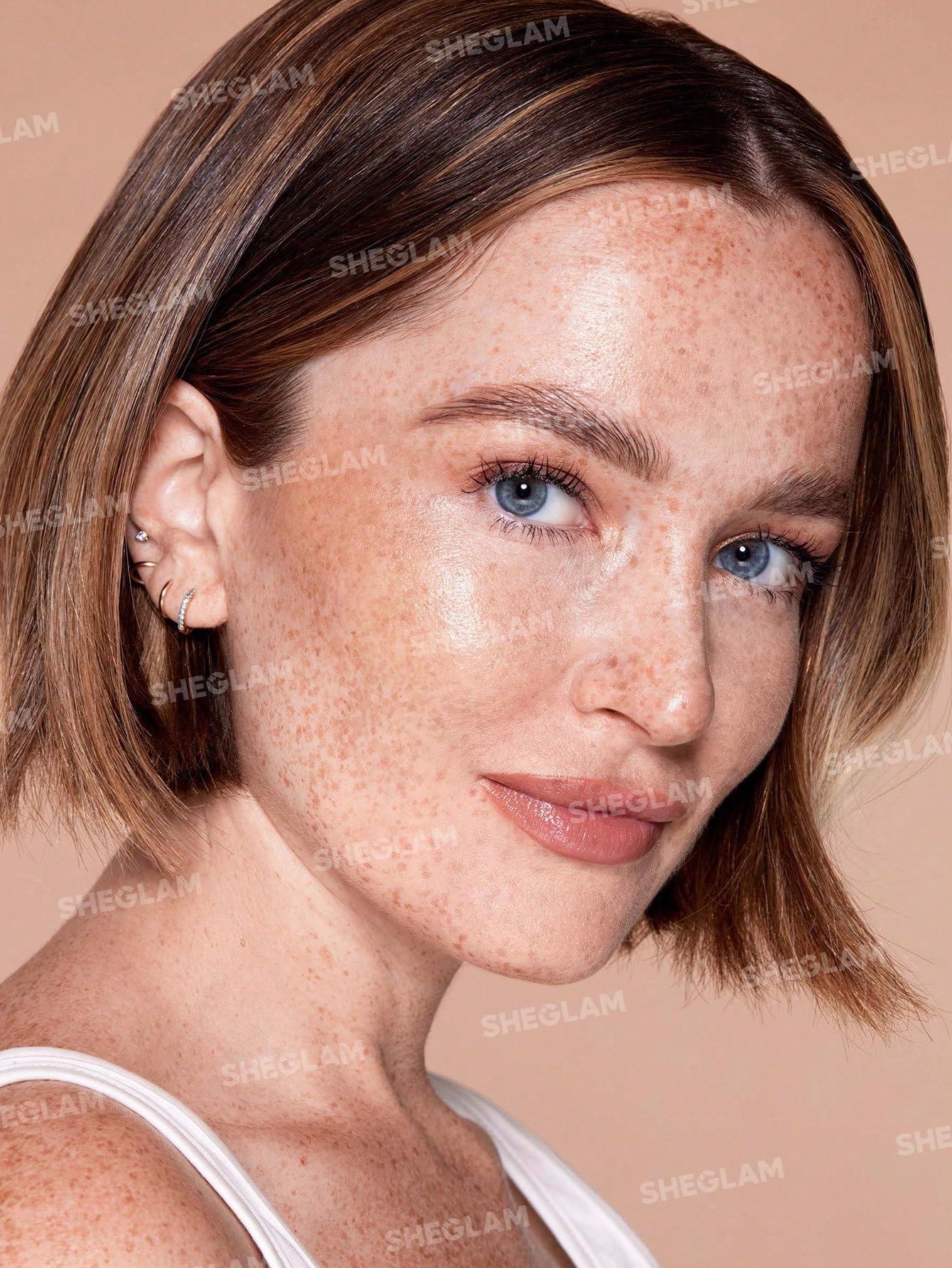 Foto 4 | Base Sheglam Skinfinite Hydrating Flawless Dewy Chantilly - Venta Internacional.