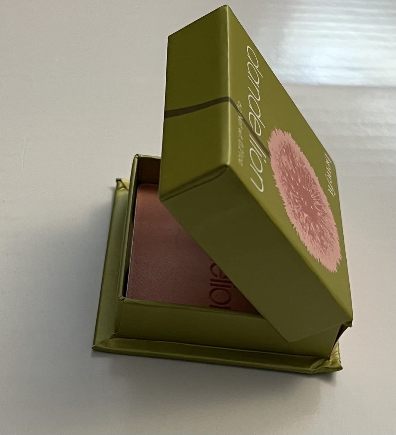 Foto 5 pulgar | Polvo De Acabado Benefit Dandelion Travel, Tamaño 3.5 G/0.12 Oz - Venta Internacional.