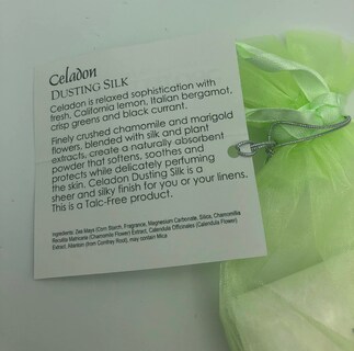 Foto 3 | Bolsa Para Quitar El Polvo Lady Primrose Celadon 90 Ml - Venta Internacional.