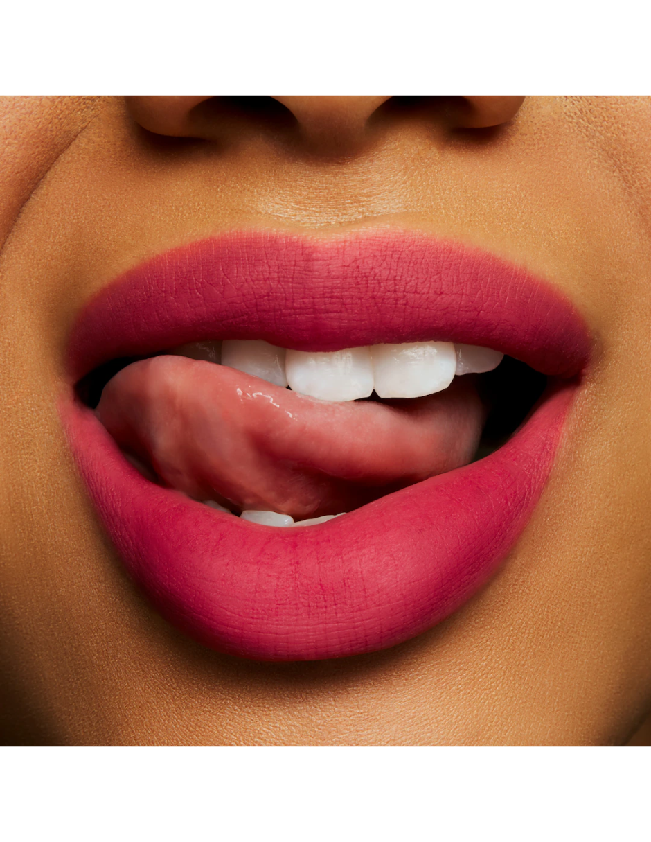 Foto 4 pulgar | Labial Liquido Mac Powder Kiss Liquid Lipcolour Elegance Is Learning