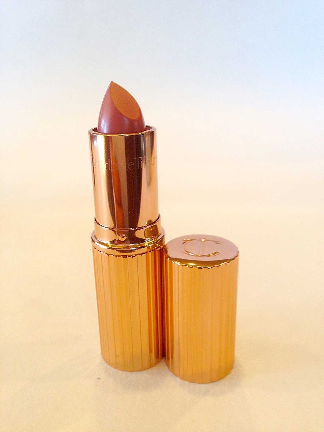 Foto 3 pulgar | Lápiz Labial Charlotte Tilbury Kissing Bitch Perfect - Venta Internacional.