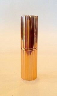 Foto 3 | Lápiz Labial Charlotte Tilbury Kissing Bitch Perfect - Venta Internacional.