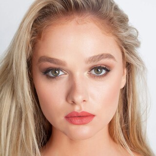 Foto 5 | Lápiz Labial Líquido Thebalm Meet Matt (e) Hughes Long Lasting - Venta Internacional.