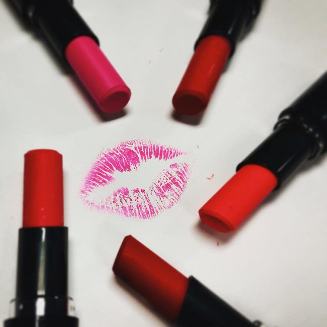 Foto 7 | Lápiz Labial Wet N Wild Perfect Pout Hot Pink Vegano Sin Gluten - Venta Internacional.