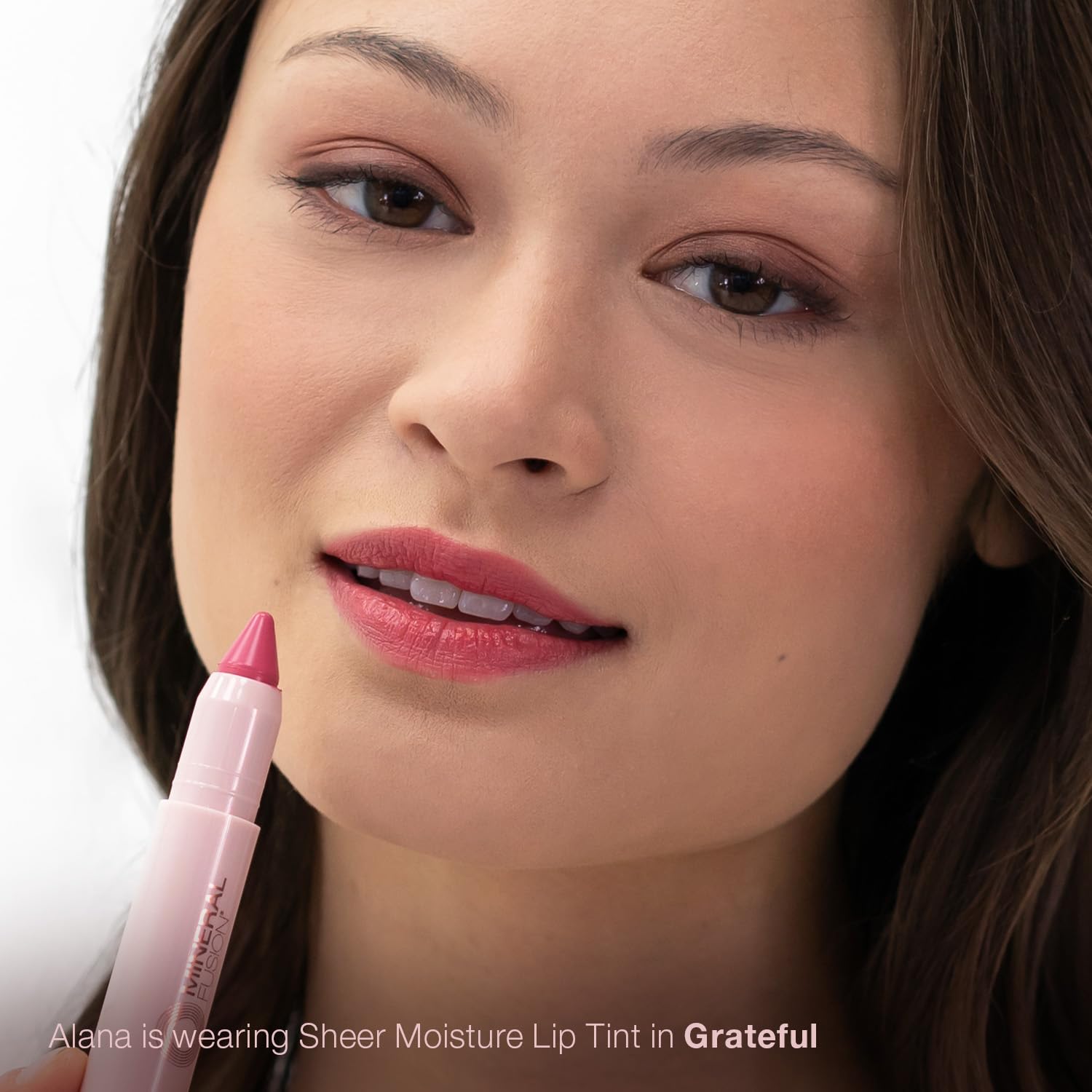 Foto 3 pulgar | Tinte De Labios Mineral Fusion Sheer Moisture Grateful Fuchsia Pink - Venta Internacional.