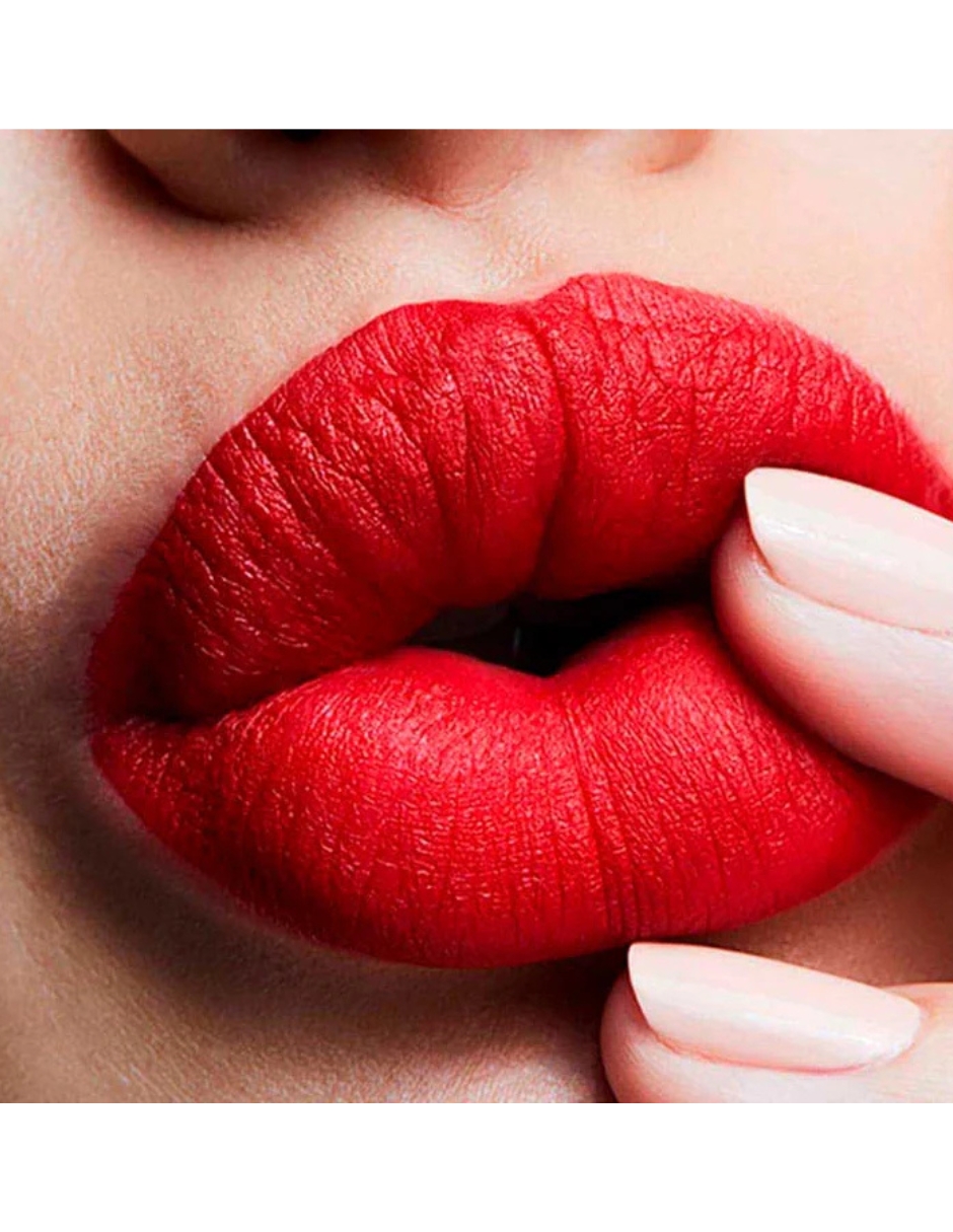 Foto 3 pulgar | Lapiz Labial Liquido Retro Matte Mac Cosmetics Feels So Grand Color Rojo