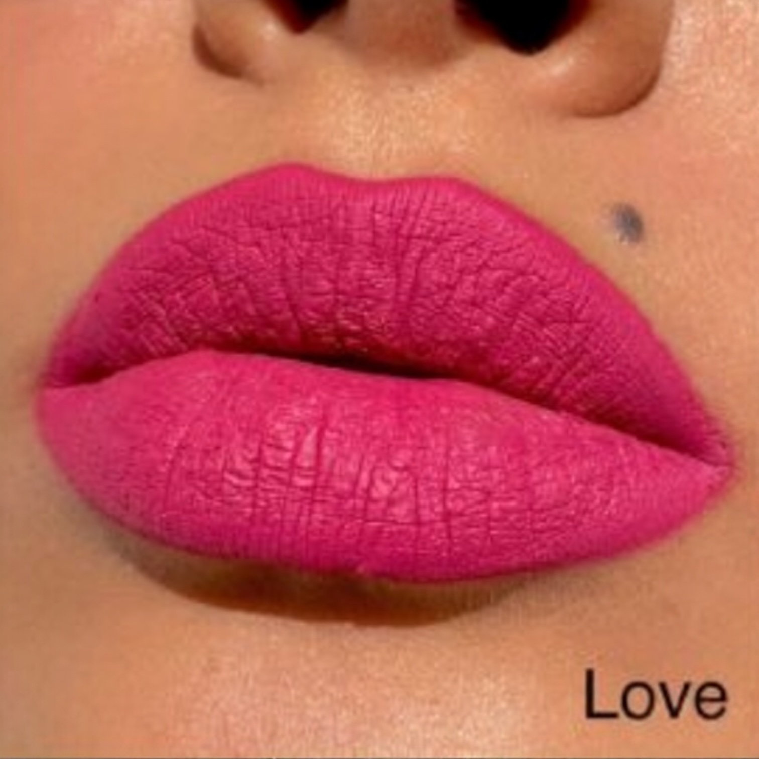 Foto 2 | Indestructible Lipstick Liquid Love