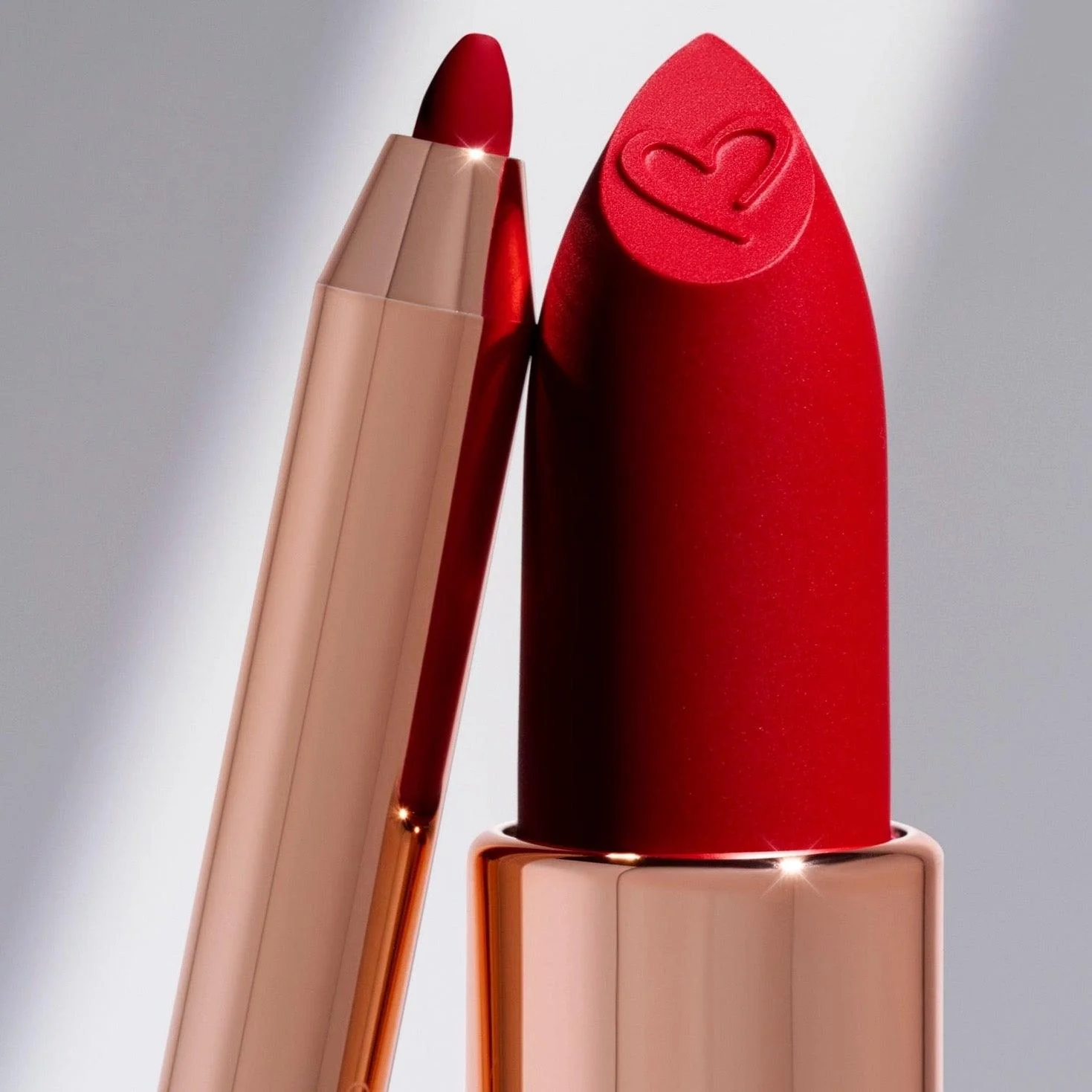 Foto 3 pulgar | Rosy Mcmichael X Beauty Creations - Dúo De Labios - El True Red Kit