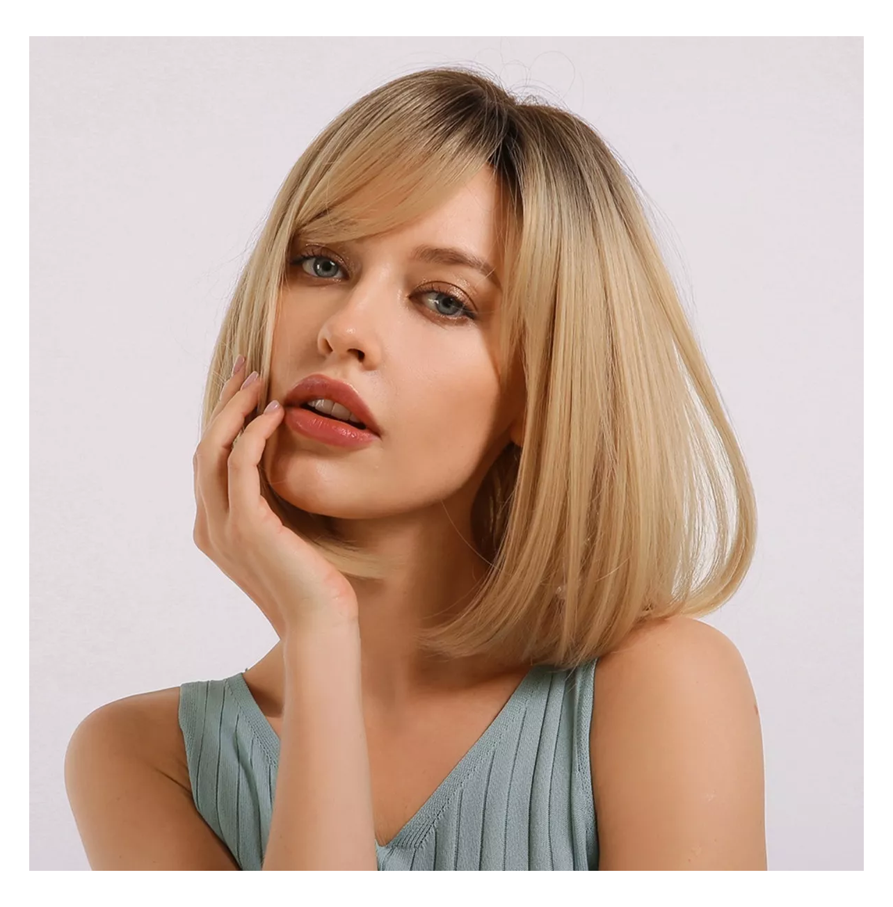 Foto 4 pulgar | Peluca Para Mujer Rubia Flequillo Natural Bob Recto Cosplay, Rubio