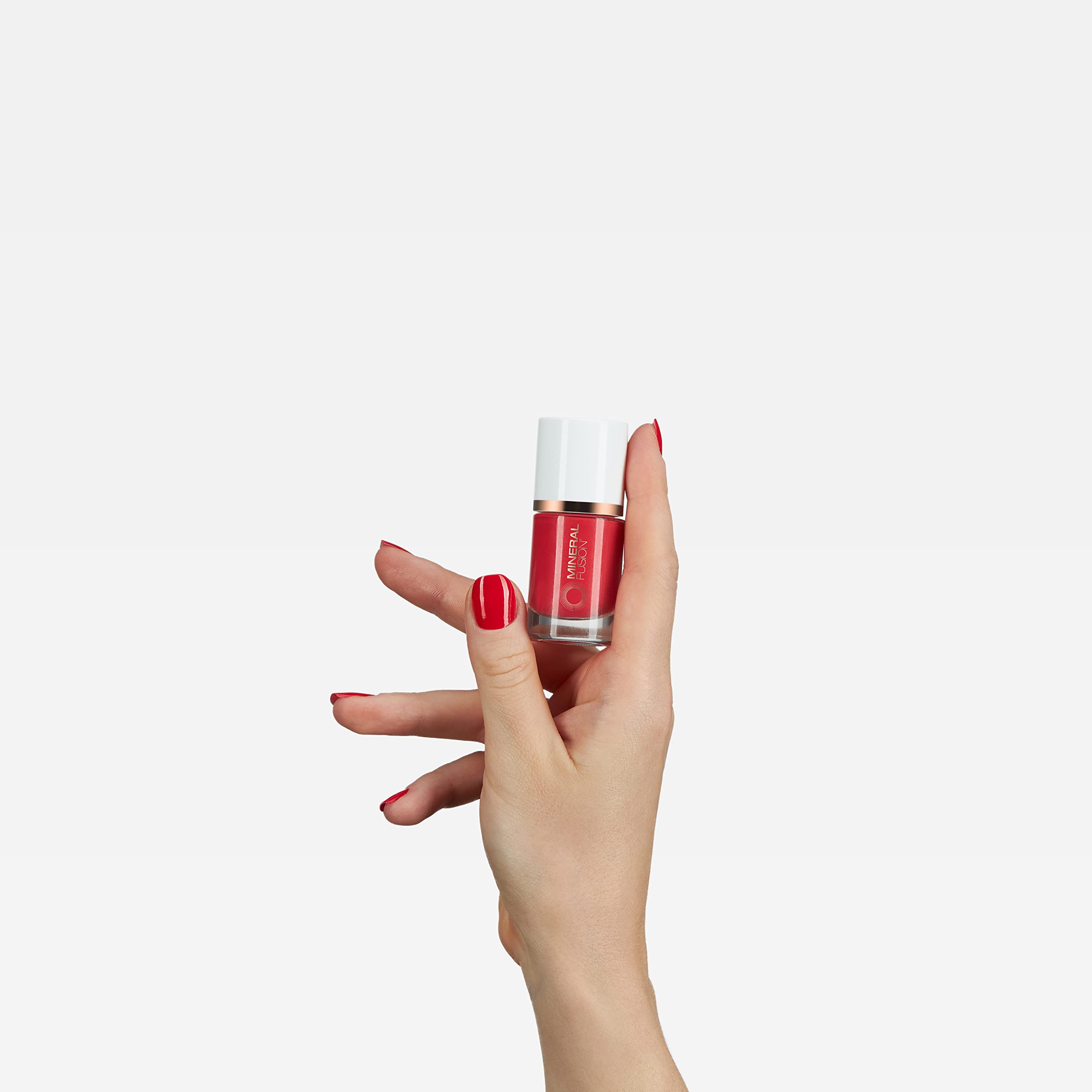 Foto 5 pulgar | Esmalte De Uñas Mineral Fusion Fast 'n Fabulous Bright Red 10 Ml - Venta Internacional.