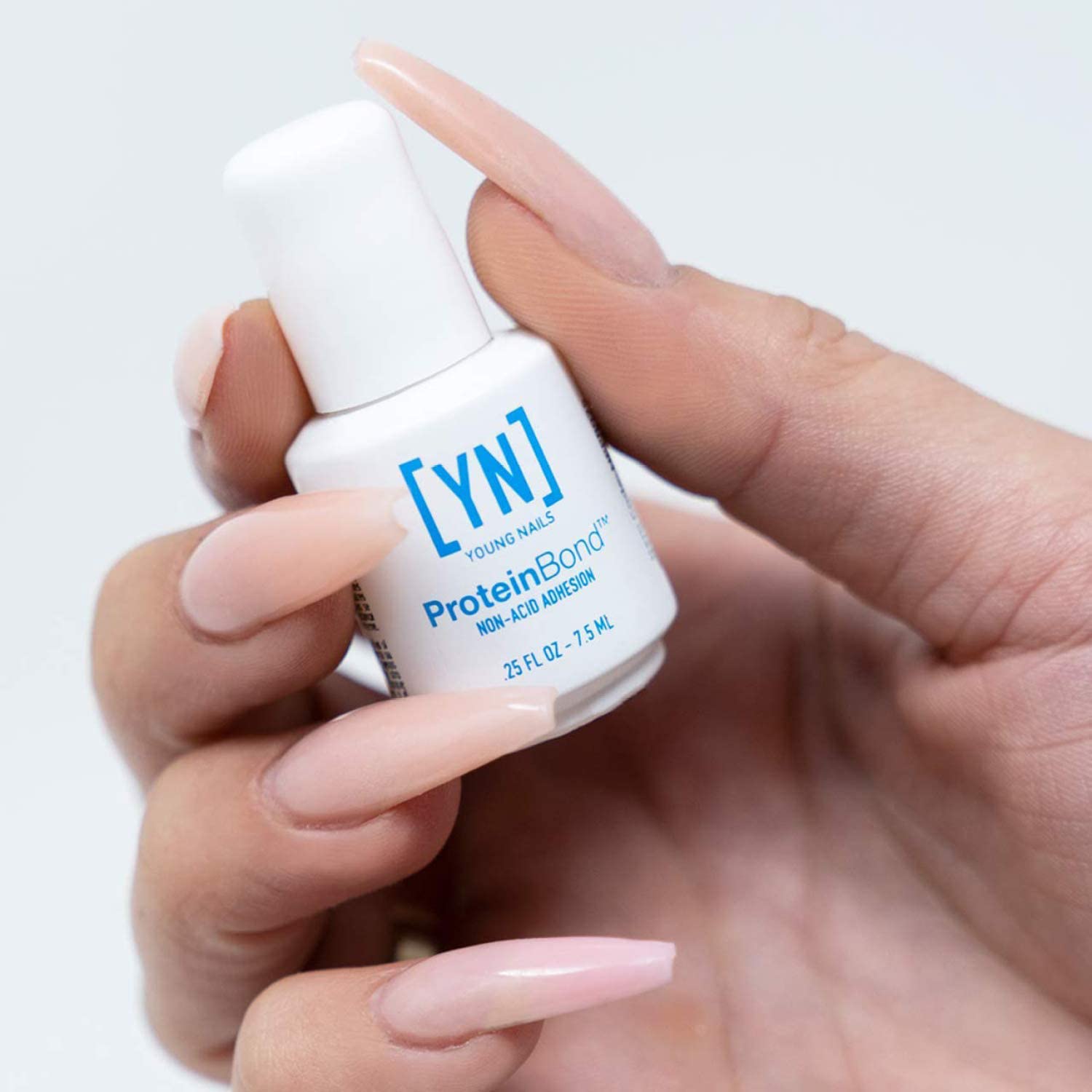 Foto 4 pulgar | Prebase Para Uñas Young Nails Protein Bond, 7 Ml, Para Gel Y Acrílico - Venta Internacional.