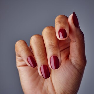 Foto 2 | Pantalones Cortos Ovalados Kiss Gel Fantasy «one Call» De Press-on Nails, Color Rojo - Venta Internacional.