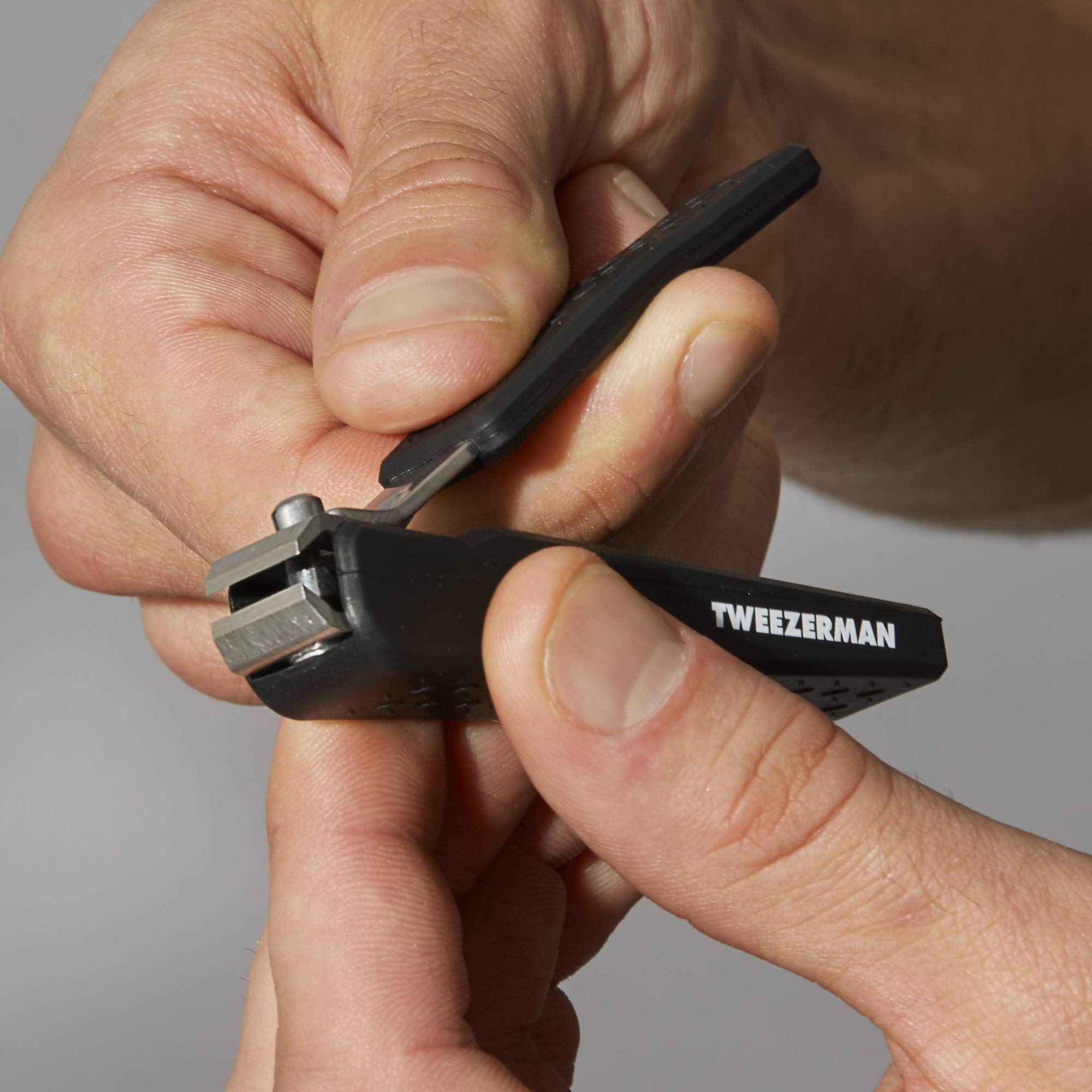 Foto 5 | Toenail Clipper Tweezerman Precision Grip Para Hombre, Color Negro - Venta Internacional.