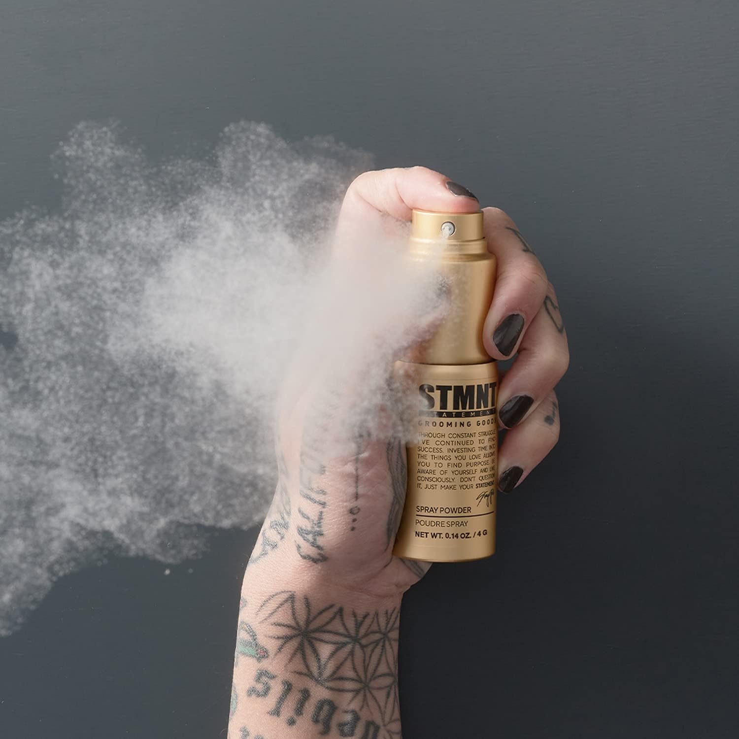 Foto 3 pulgar | Polvo En Aerosol Stmnt Grooming Goods  Acabado Extra Mate  4 Ml - Venta Internacional.