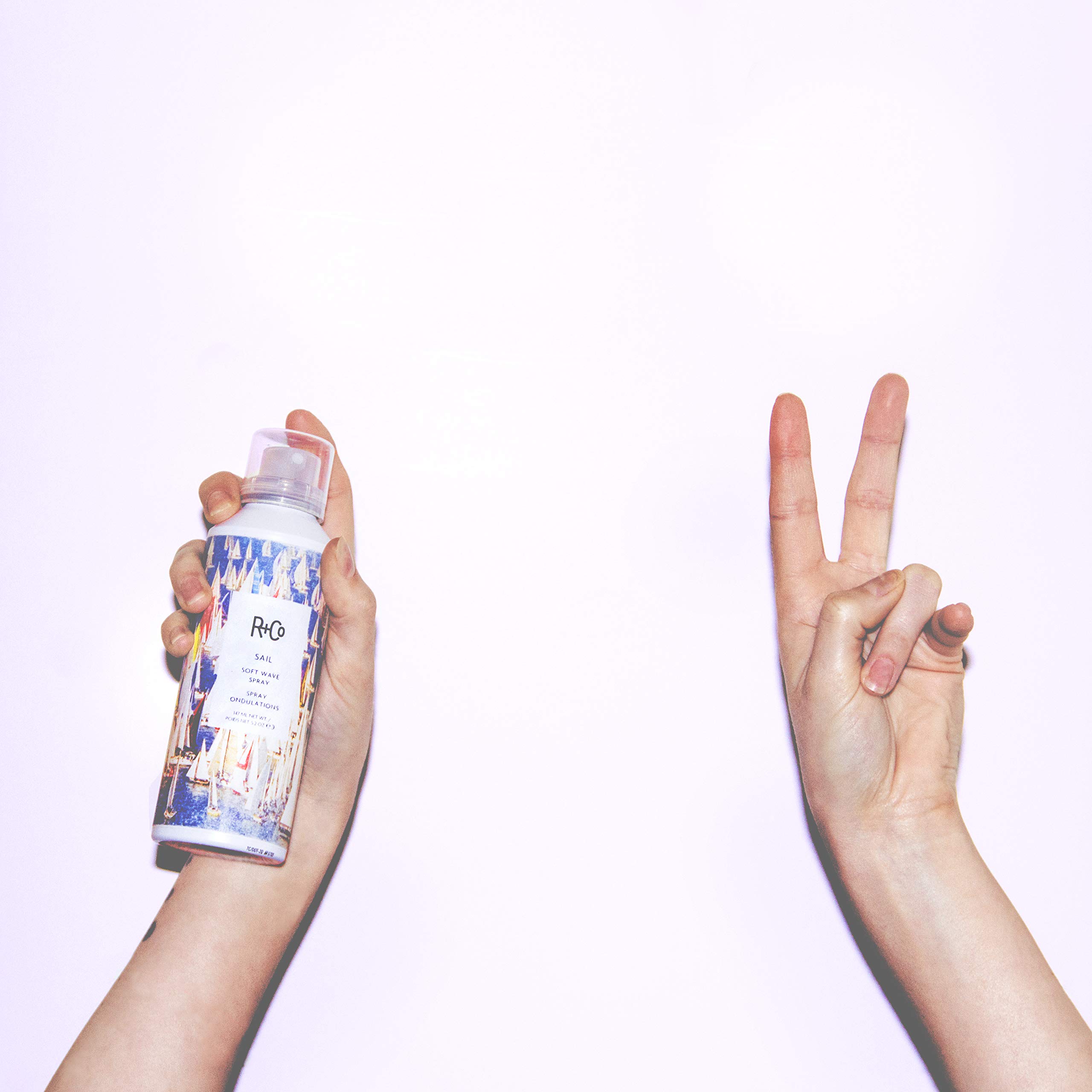 Foto 5 pulgar | Wave Spray R+co Sail Soft 147 Ml/5.2 Oz Con Extractos Naturales - Venta Internacional.