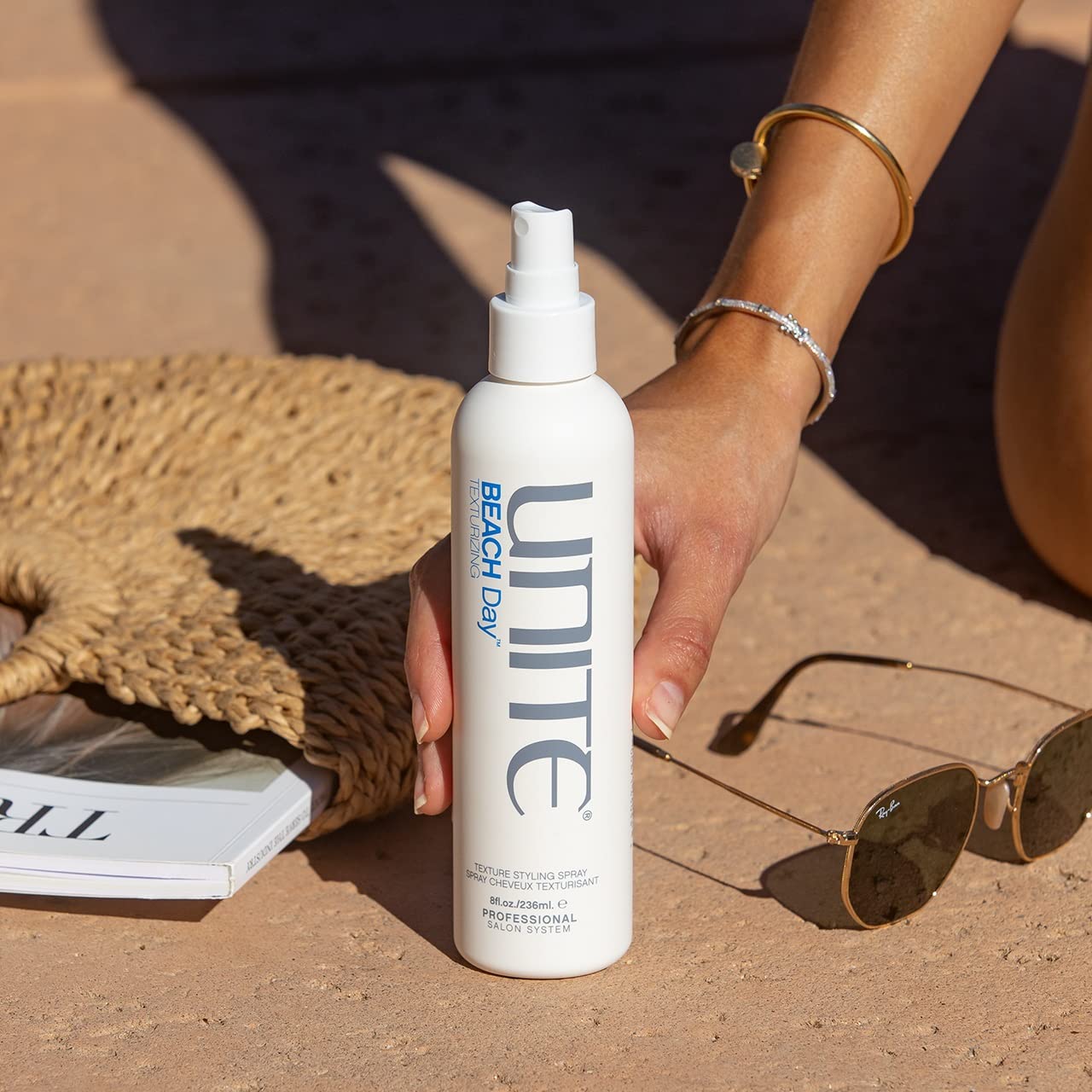 Foto 3 pulgar | Spray De Sal Marina Unite Hair Beach Day, 240 Ml, Paquete De 1 - Venta Internacional.