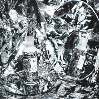 Foto 3 | Spray R+co Foil Frizz & Static Control, 150 Ml, Vegano - Venta Internacional.