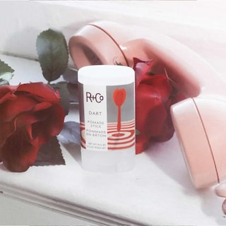 Foto 7 | Juego De Dardos Flyaways Sculpt Vegan Pomade Stick R+co, Paquete De 2 - Venta Internacional.