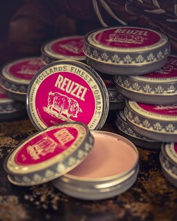 Foto 5 | Pomade Reuzel Pink Extreme Hold Matte 120 Ml Para Todo El Cabello - Venta Internacional.