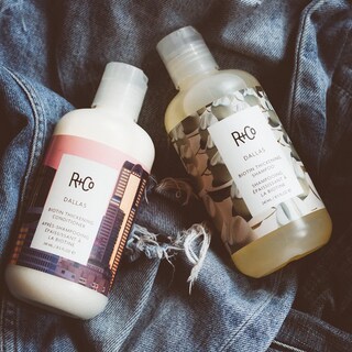 Foto 3 | Set De Champú Y Acondicionador R+co Dallas Biotin Thickening - Venta Internacional.