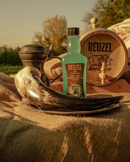 Foto 4 | Tónico Capilar Reuzel, Fórmula Sin Aceite, 350 Ml - Venta Internacional.
