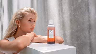 Foto 4 | Spray De Peinado R+co Sun Catcher Power C Nourish + Refresh 150 Ml - Venta Internacional.
