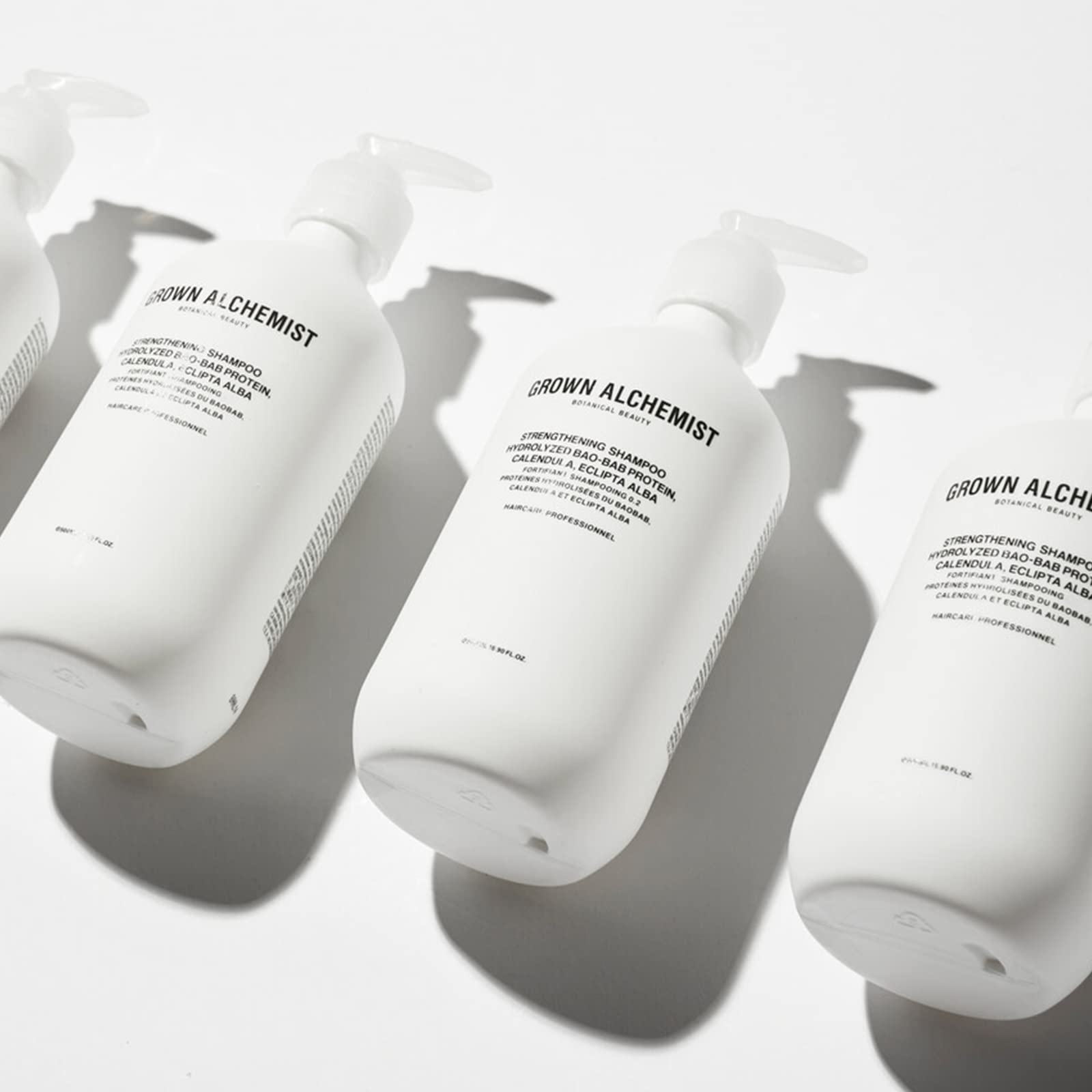 Foto 5 pulgar | Champú Grown Alchemist Strengthening 0.2 500 Ml - Venta Internacional.