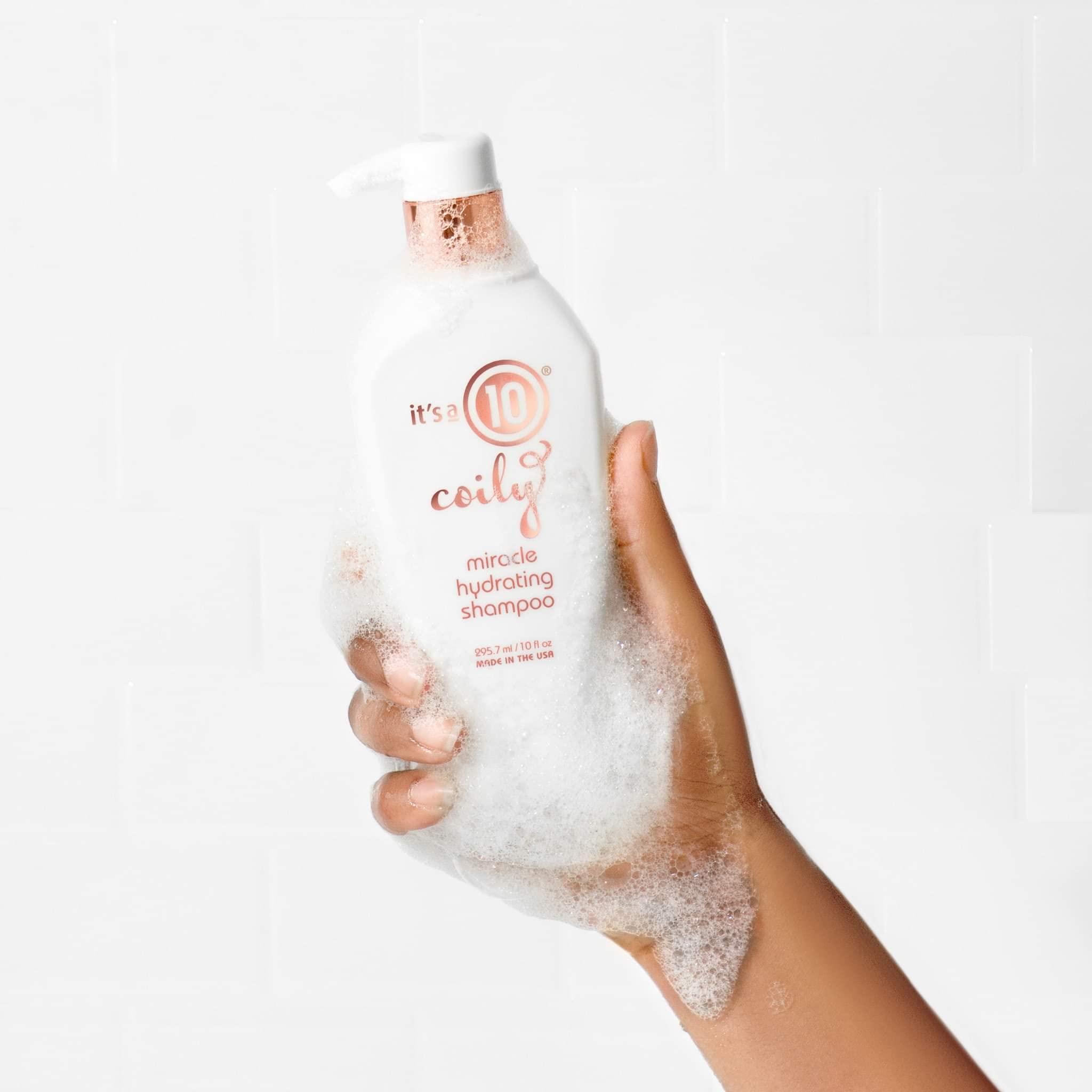 Foto 5 pulgar | Champú It's A 10 Haircare Miracle Coily Hidrating, 300 Ml - Venta Internacional.