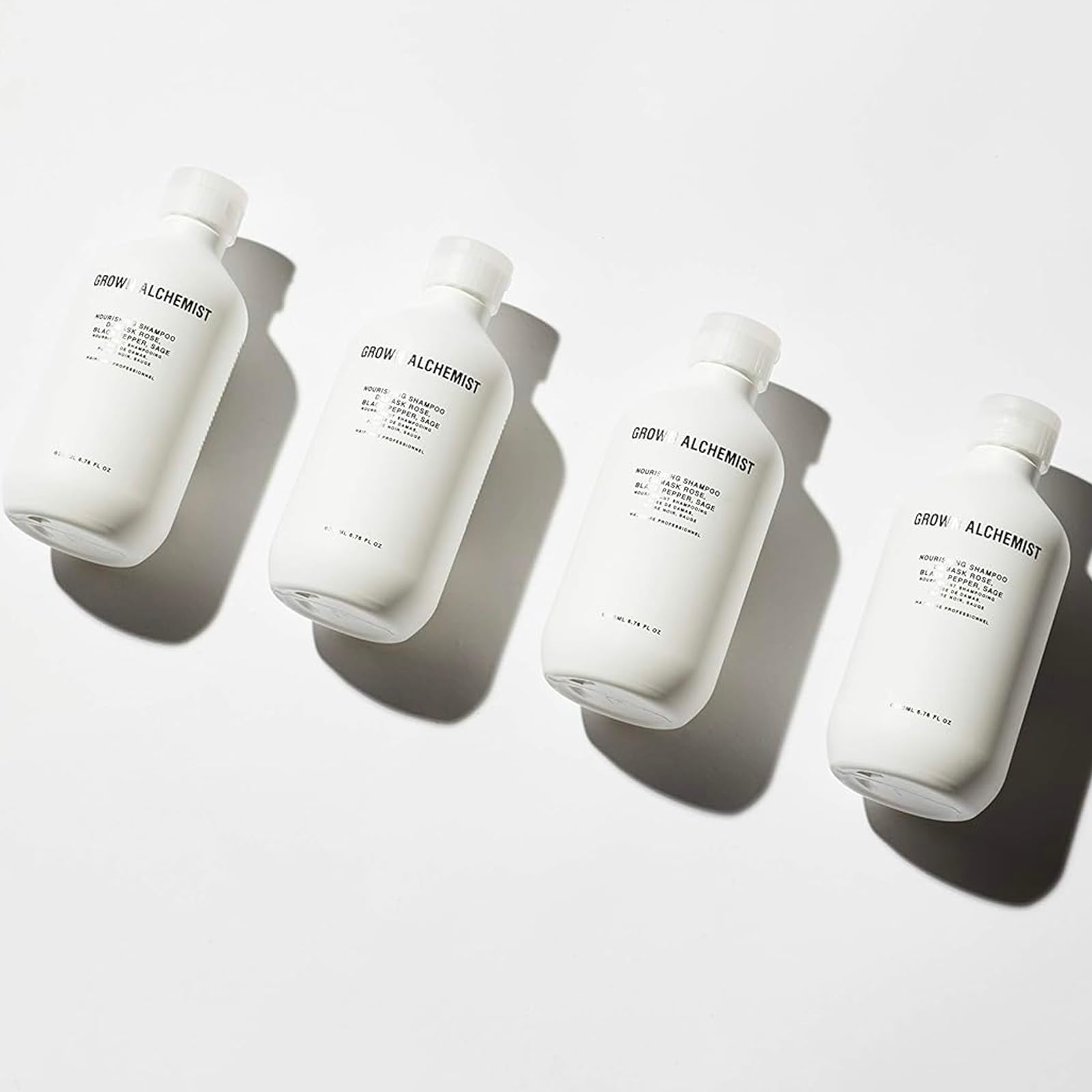 Foto 4 | Champú Grown Alchemist Nourishing, 200 Ml, Rosa De Damasco, Pimienta Negra - Venta Internacional.