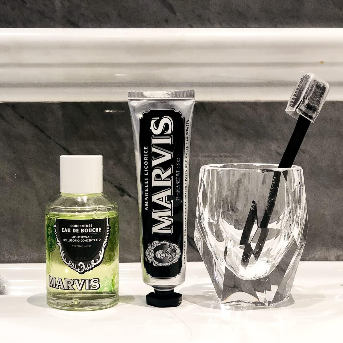 Foto 6 pulgar | Enjuague Bucal Marvis Strong Mint Concentrate 120 Ml - Venta Internacional.