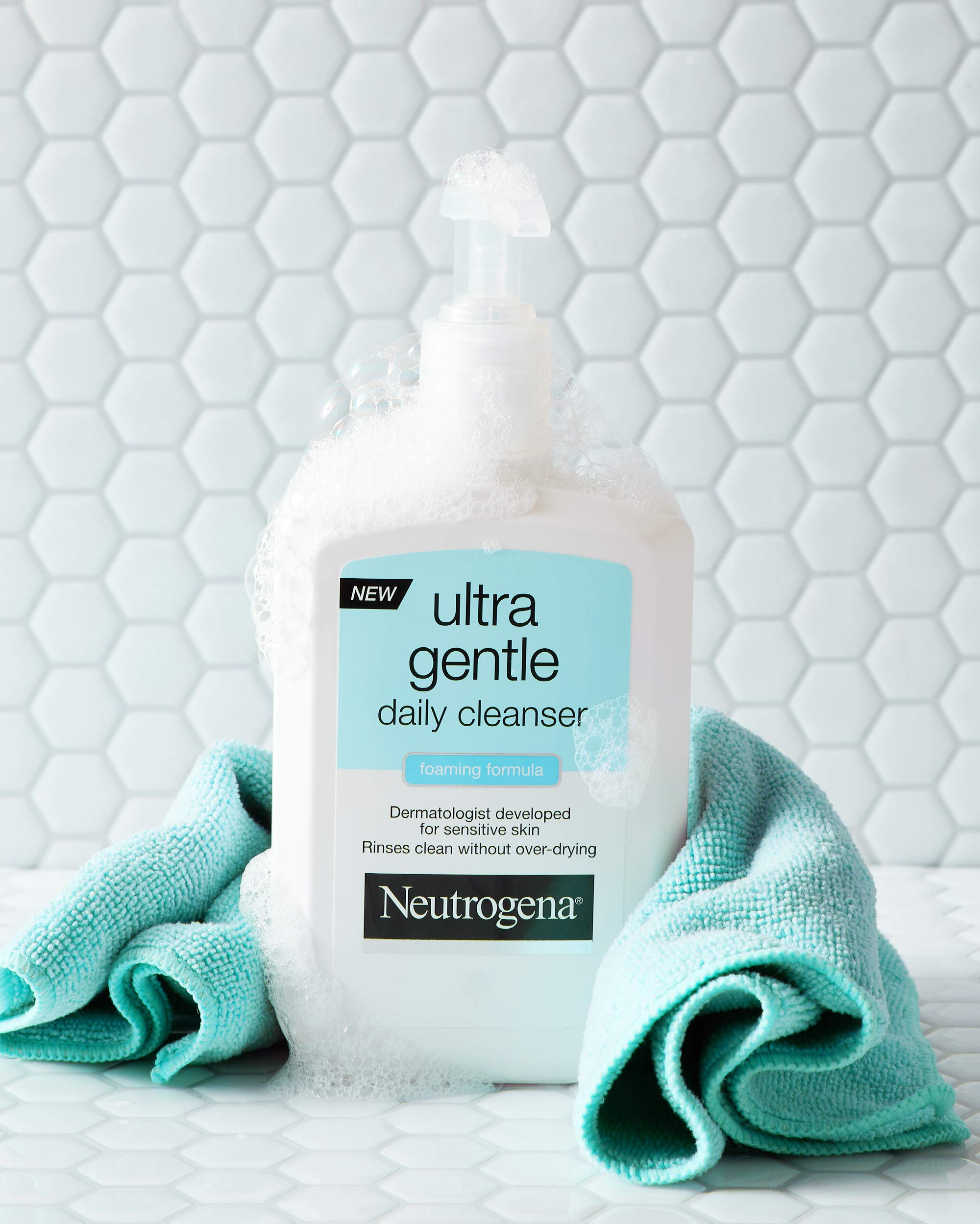 Foto 5 pulgar | Limpiador Neutrogena Ultra Gentle Daily 355 Ml Para Piel Sensible - Venta Internacional.