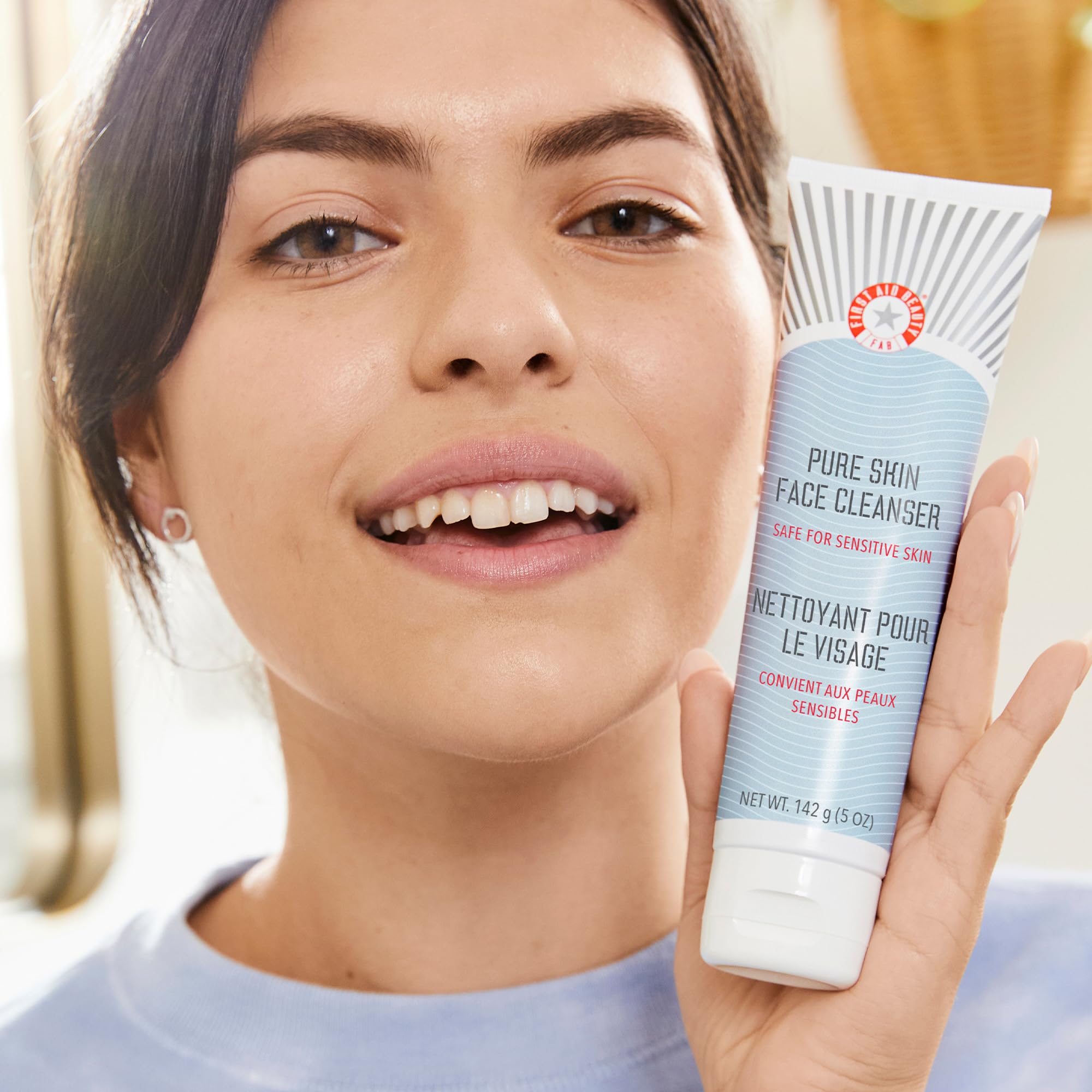 Foto 8 pulgar | Limpiador First Aid Beauty Pure Skin Face 325 Ml Para Piel Sensible - Venta Internacional.