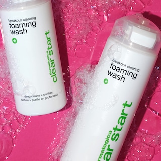 Foto 7 | Jabón Espumoso Aclarador Dermalogica Breakout De Face Wash, 180 Ml - Venta Internacional.
