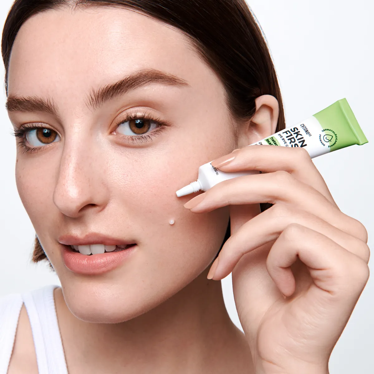 Foto 5 pulgar | Corrector Localizado Bye Bye Granitos Skin First Cyzone 15g