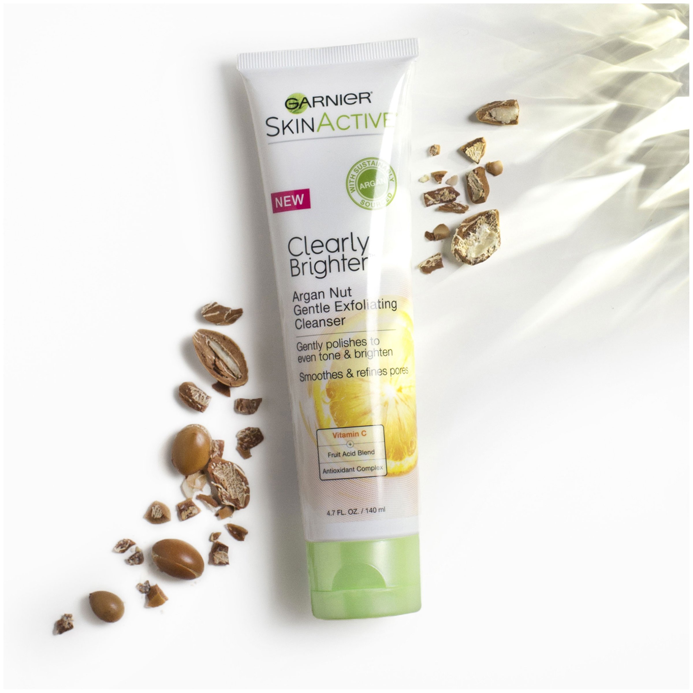 Foto 3 | Exfoliante Facial Garnier Skinactive Argan Nut Con Vitamina C 140 Ml - Venta Internacional.