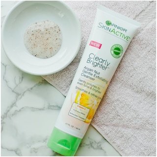 Foto 4 | Exfoliante Facial Garnier Skinactive Argan Nut Con Vitamina C 140 Ml - Venta Internacional.