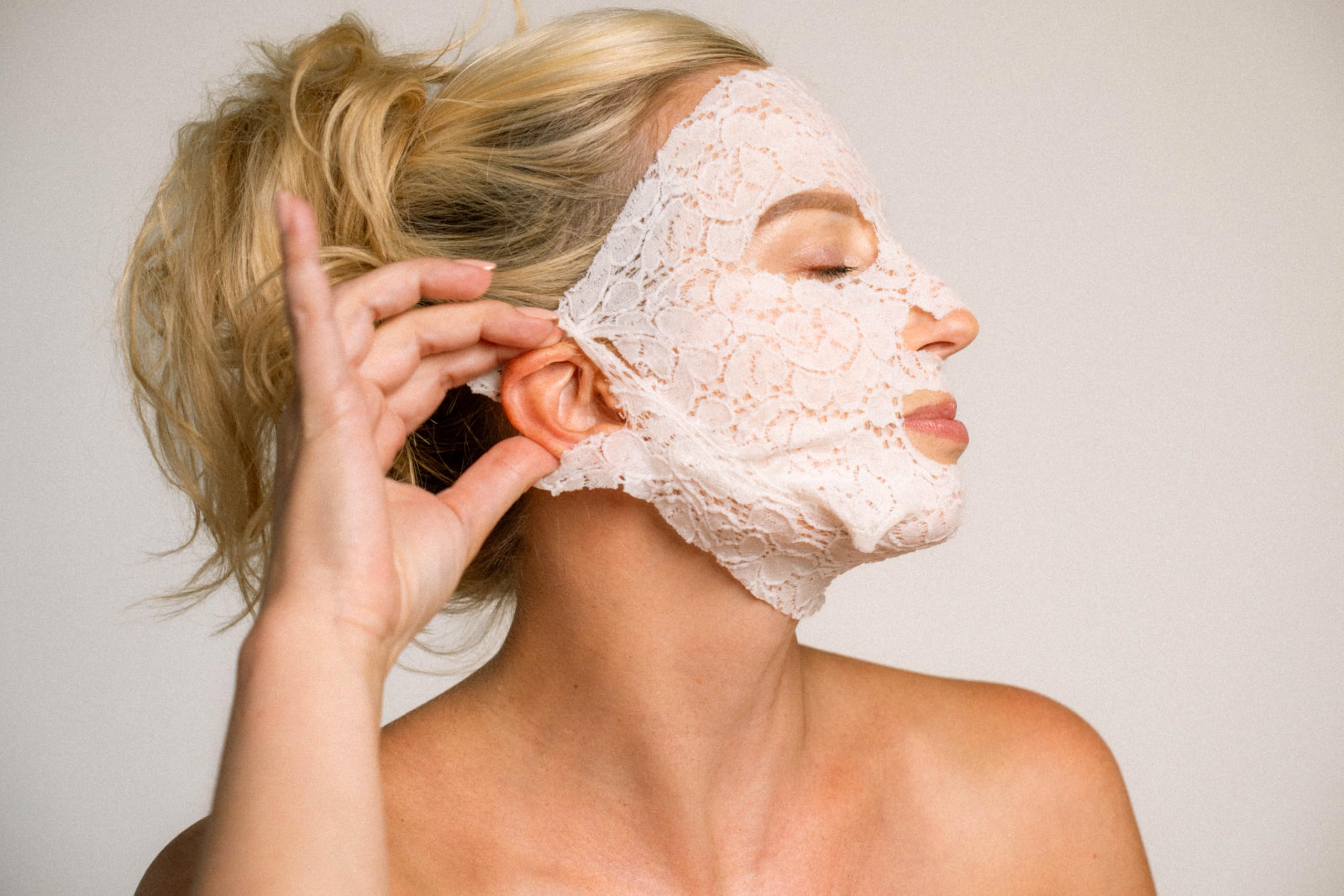Foto 4 pulgar | Mascarilla Facial Dermovia Lace Your Face Antienvejecimiento, Paquete De 4 - Venta Internacional.