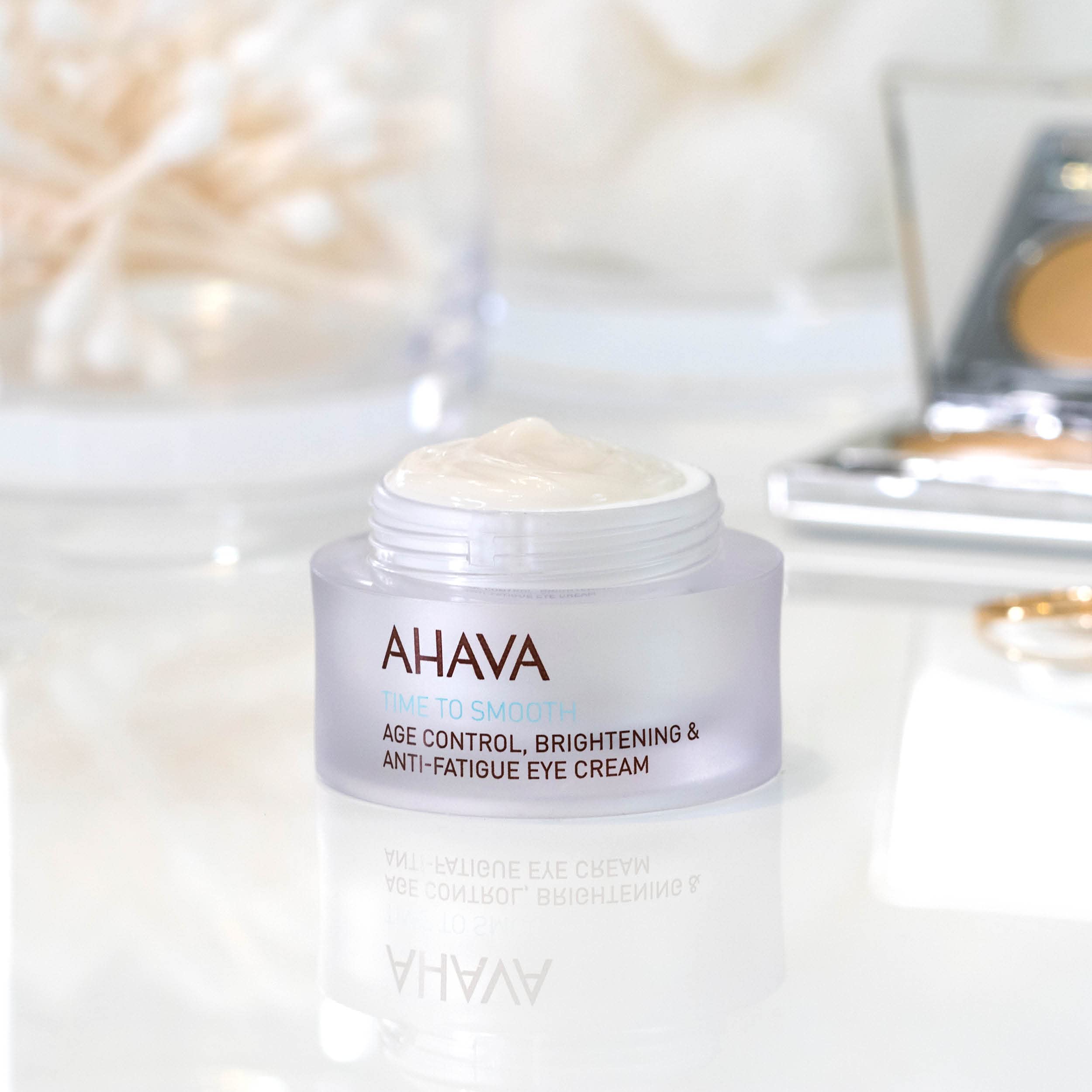 Foto 3 pulgar | Crema Para Ojos Ahava Time To Smooth Age Control Brightening 15 Ml - Venta Internacional.