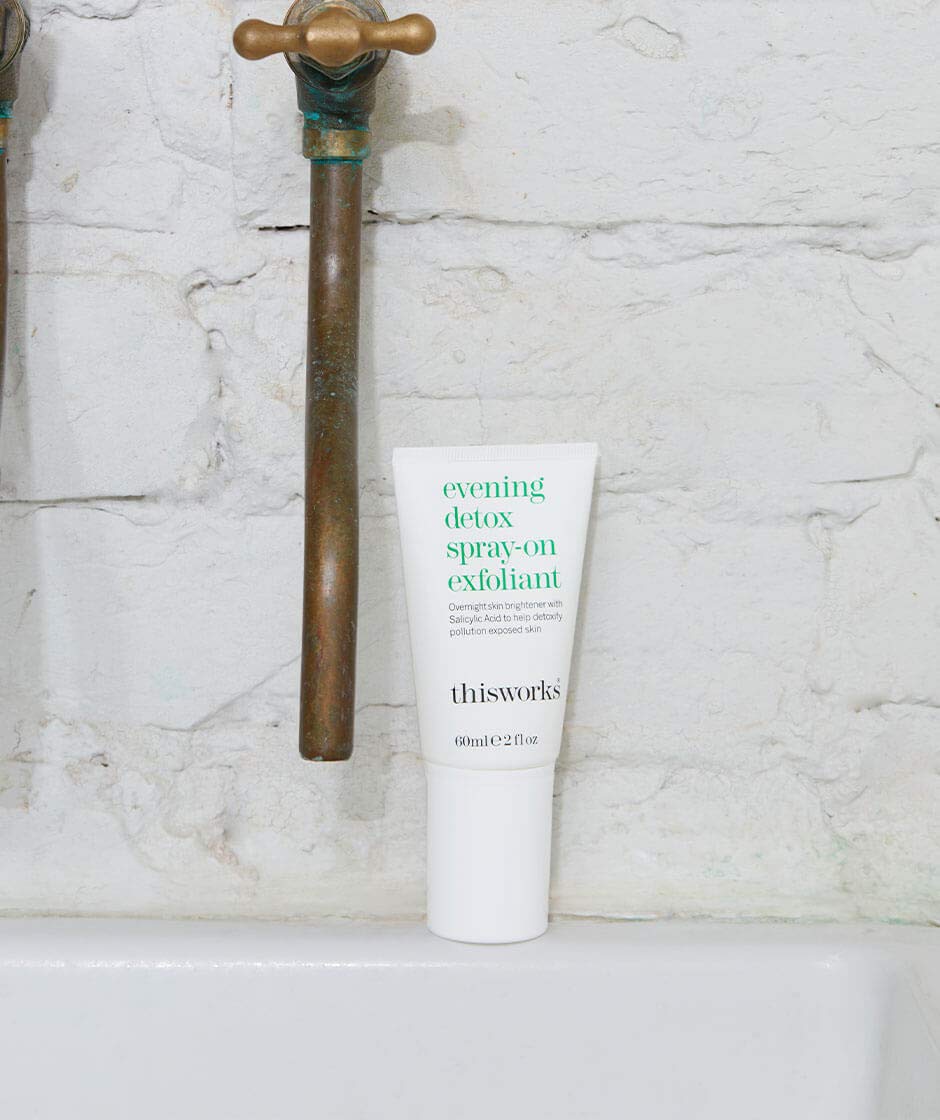 Foto 5 pulgar | Tónico Aclarador De Piel Thisworks Evening Detox 60 Ml - Venta Internacional.