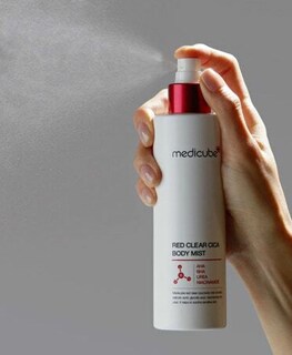 Foto 2 | Body Mist Medicube Red Clear Cica Calmante, 200 Ml, Para Piel Sensible - Venta Internacional.