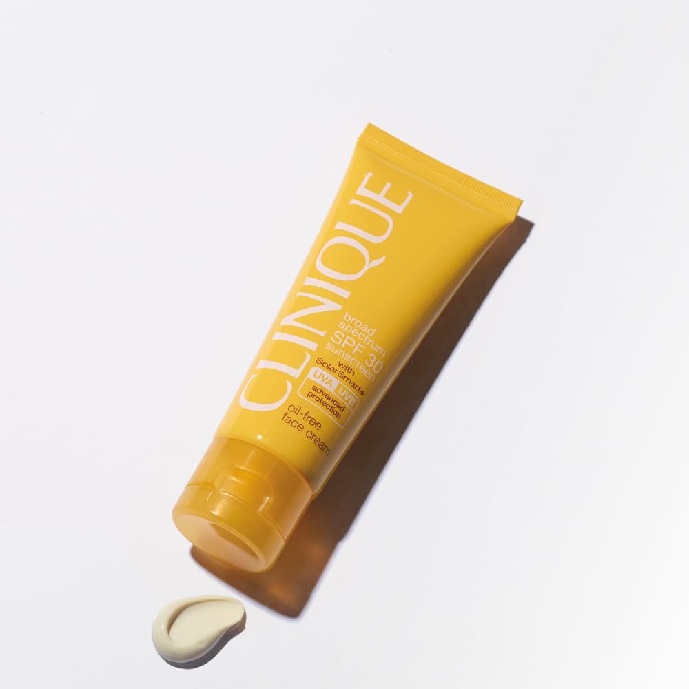 Foto 3 pulgar | Crema Facial Con Protección Solar Clinique Broad Spectrum Spf 30 50 Ml - Venta Internacional.