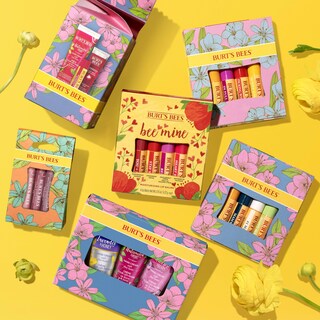 Foto 7 | Set De Bálsamo Labial Burt's Bees In Full Bloom Original Bees Wax Paquete De 4 - Venta Internacional.