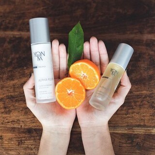 Foto 3 | Crema Hidratante Yonka Alpha Fluid Age Defense 50 Ml Para Toda La Piel - Venta Internacional.