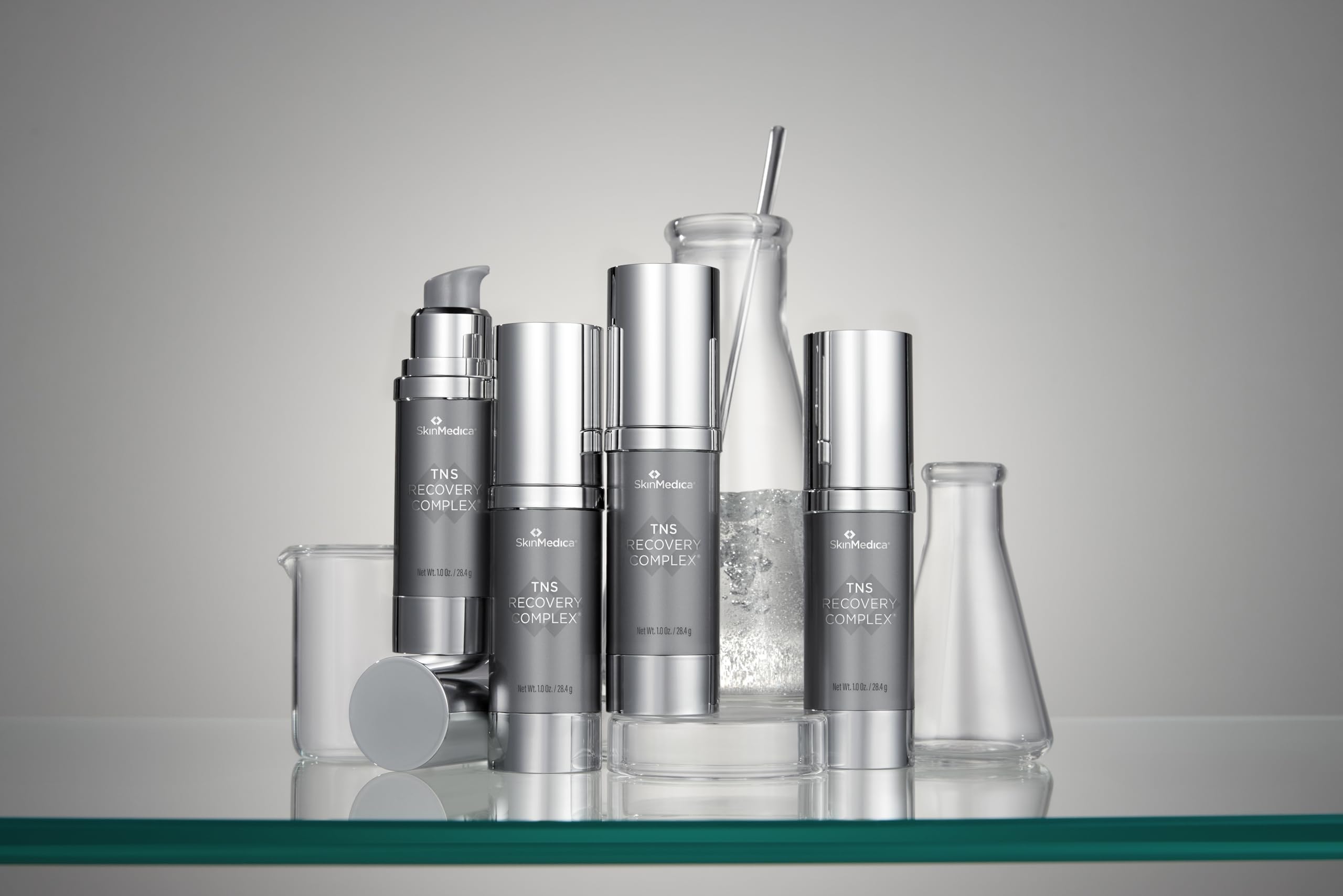 Foto 4 | Complejo De Recuperación Skincare Skinmedica Tns Con Exosomas 30 Ml - Venta Internacional.