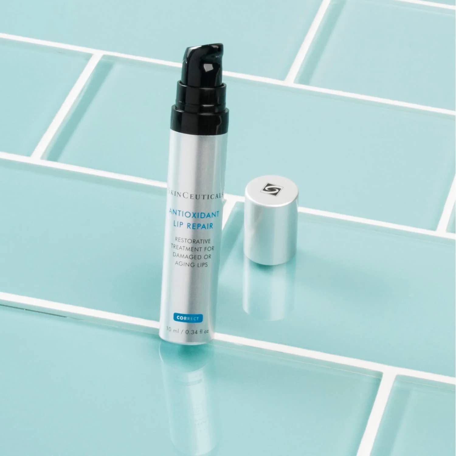 Foto 4 pulgar | Tratamiento Restaurador De Labios Skinceuticals Antioxidant 10 Ml - Venta Internacional.