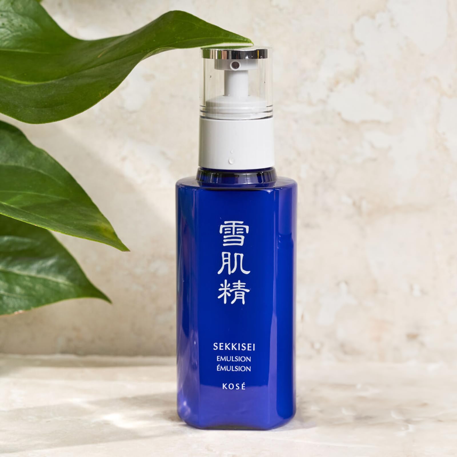 Foto 5 pulgar | Emulsión Hidratante Facial Sekkisei, 140 Ml, Ligera - Venta Internacional.