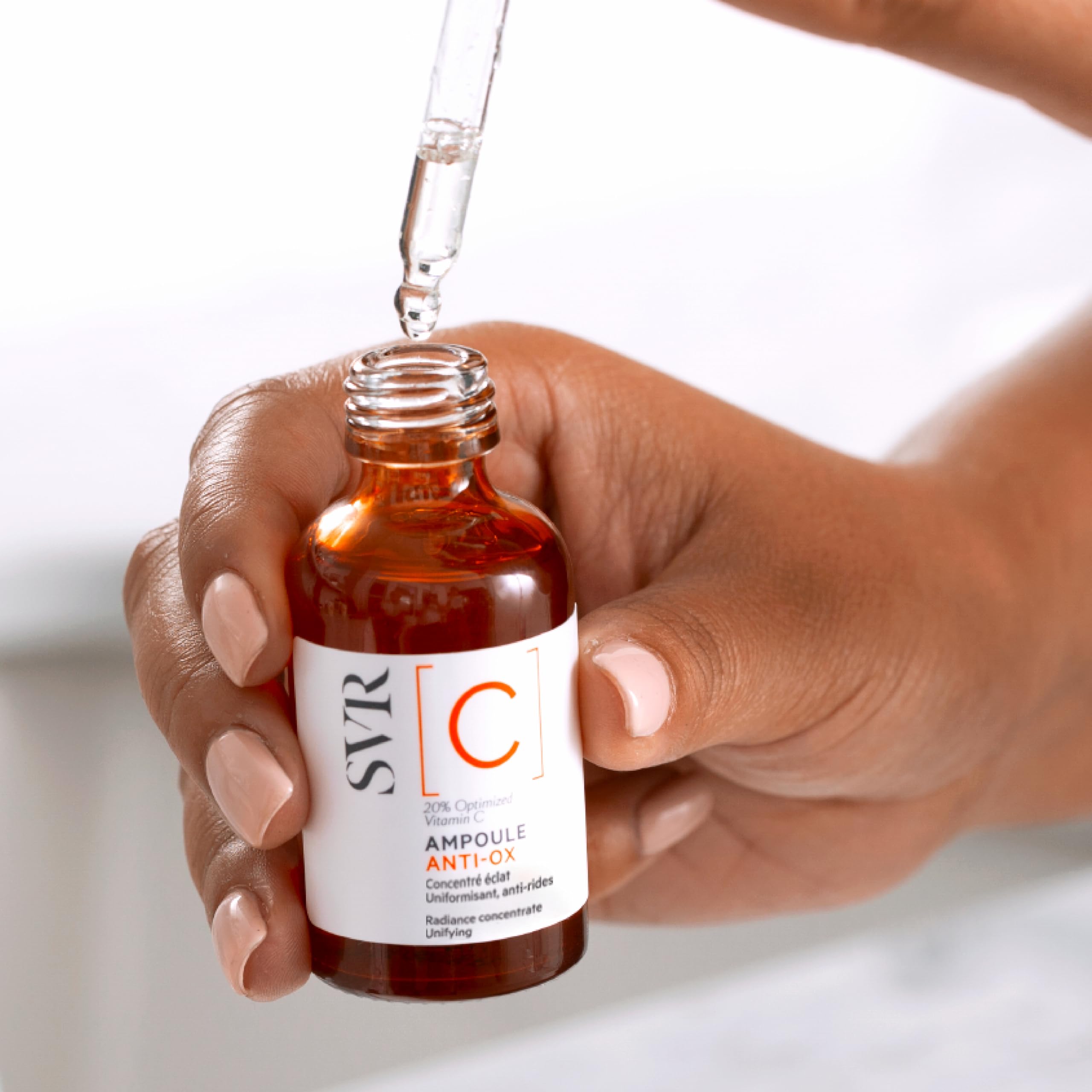 Foto 2 | Concentrado Sérico Svr [c] De Vitamina C Optimizado Al 20%, 30 Ml - Venta Internacional.