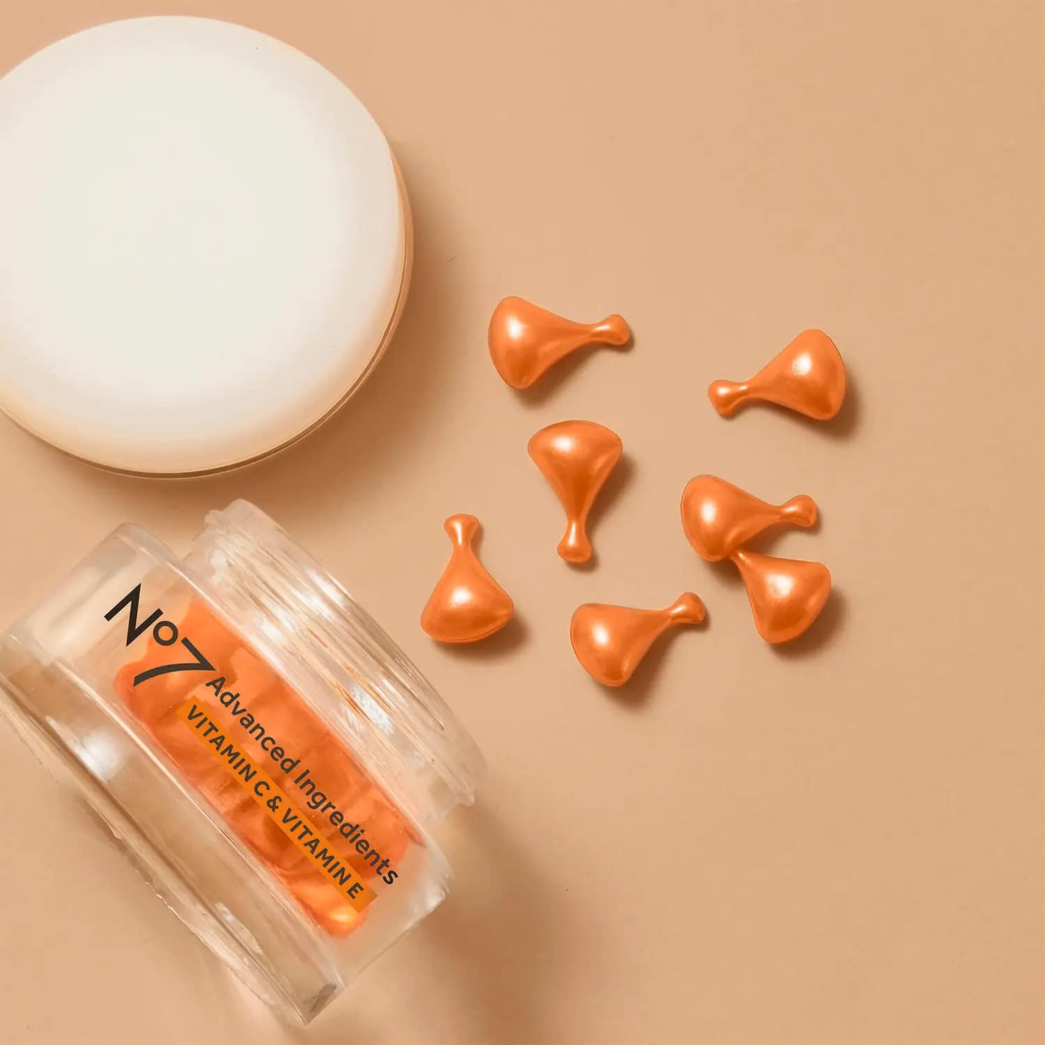 Foto 5 | Cápsulas De Suero De Vitamina C Y Vitamina E No7 Advanced, 30 Unidades - Venta Internacional.